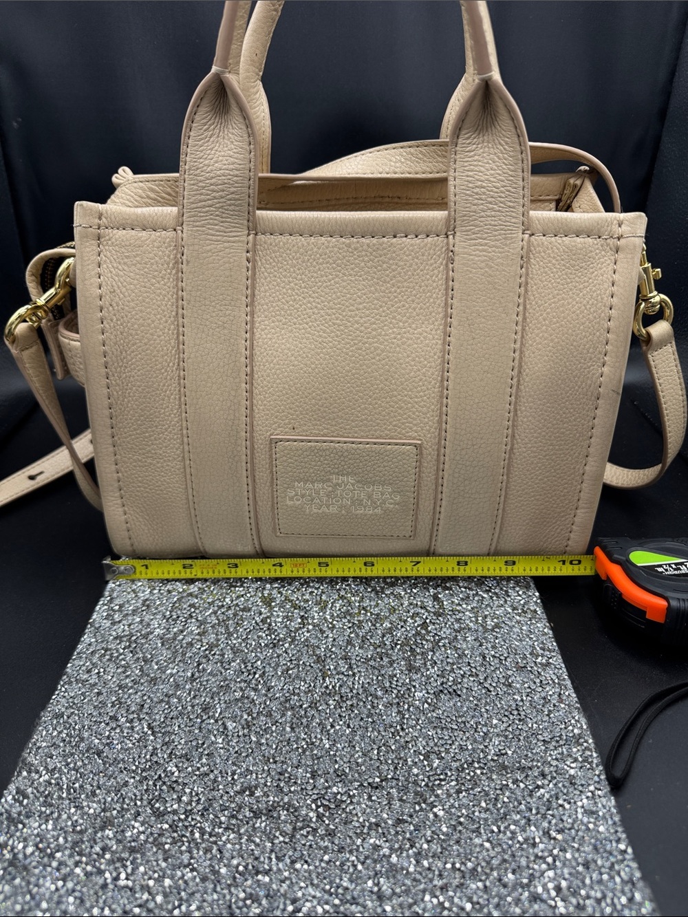 Marc Jacobs Beige Pebbled Leather The Tote Bag Satchel - Picture 4 of 9
